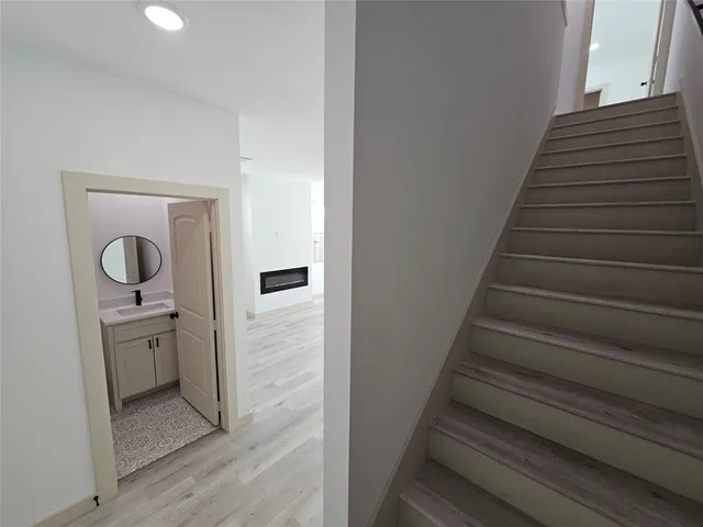 $2,550 | 1317 Fletcher Street, Unit 1319, Dallas, TX 75223