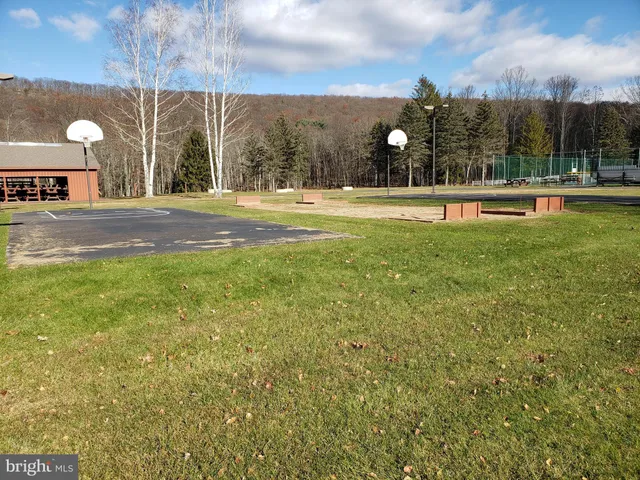 $624,900 | 248 Country Club Drive, Hazleton, PA 18202