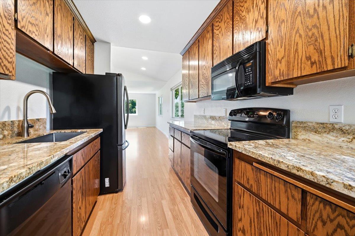20525 Poker Flats Road Penn Valley, CA 95946 - Photo 16 of 69