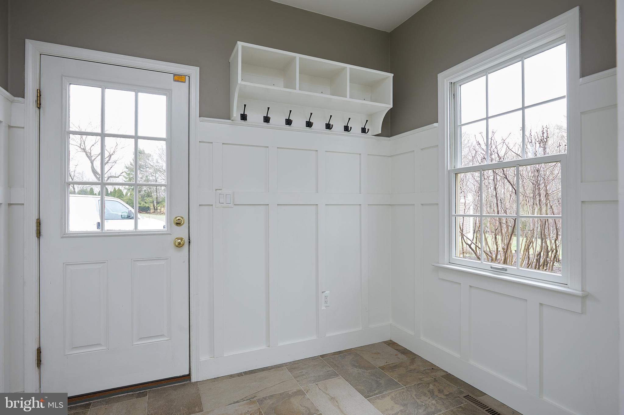 13426 Query Mill Road North Potomac, MD 20878 - Photo 17 of 43 Mud Room