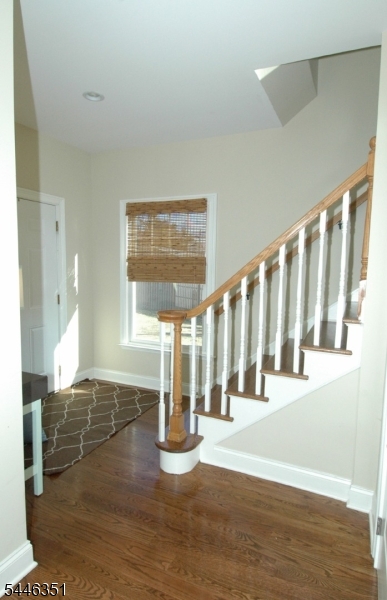 52 Morris Avenue, Unit B Summit, NJ 07901 - Photo 2 of 20