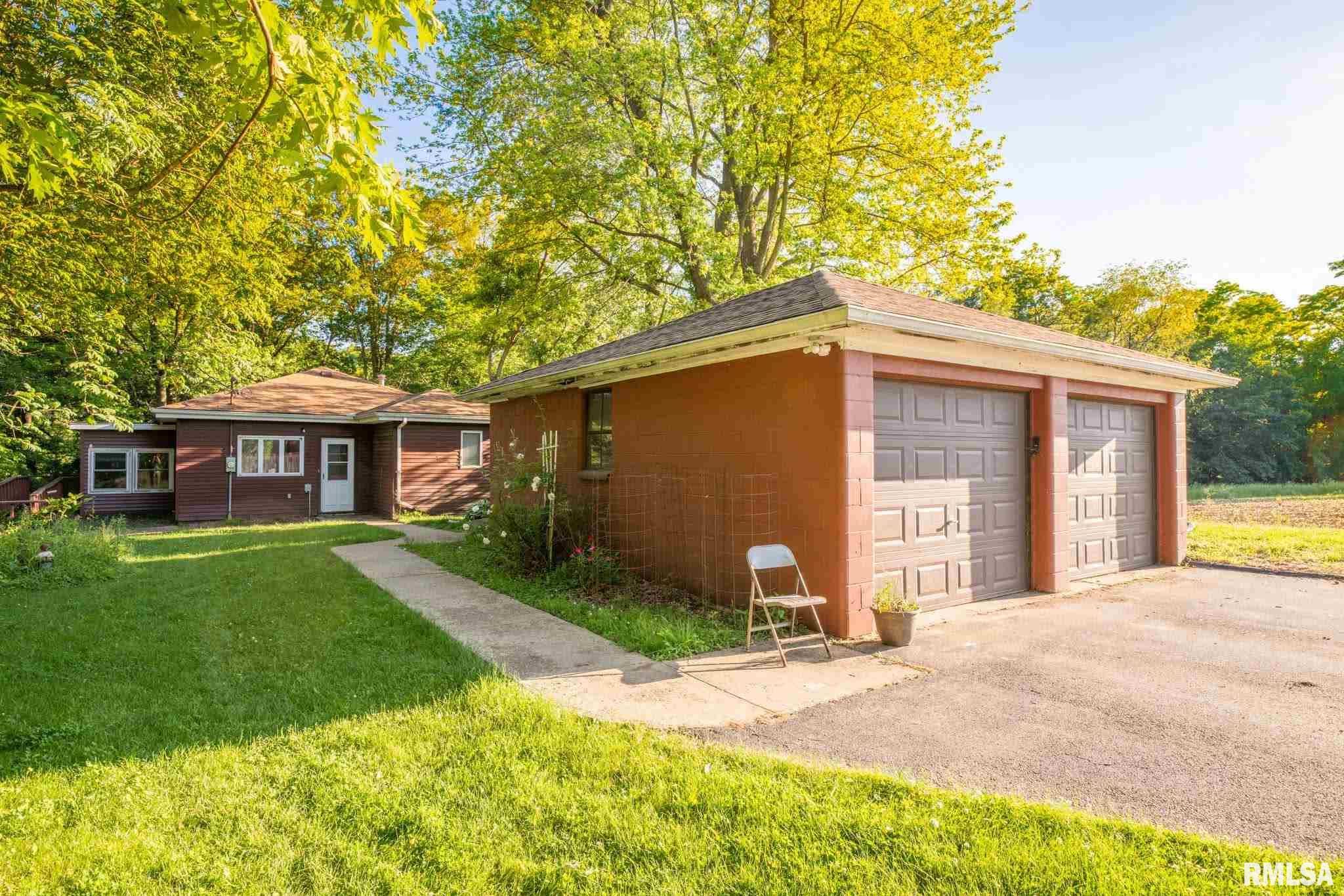 9181 South Powell Road Mapleton, IL 61547 - Photo 1 of 43