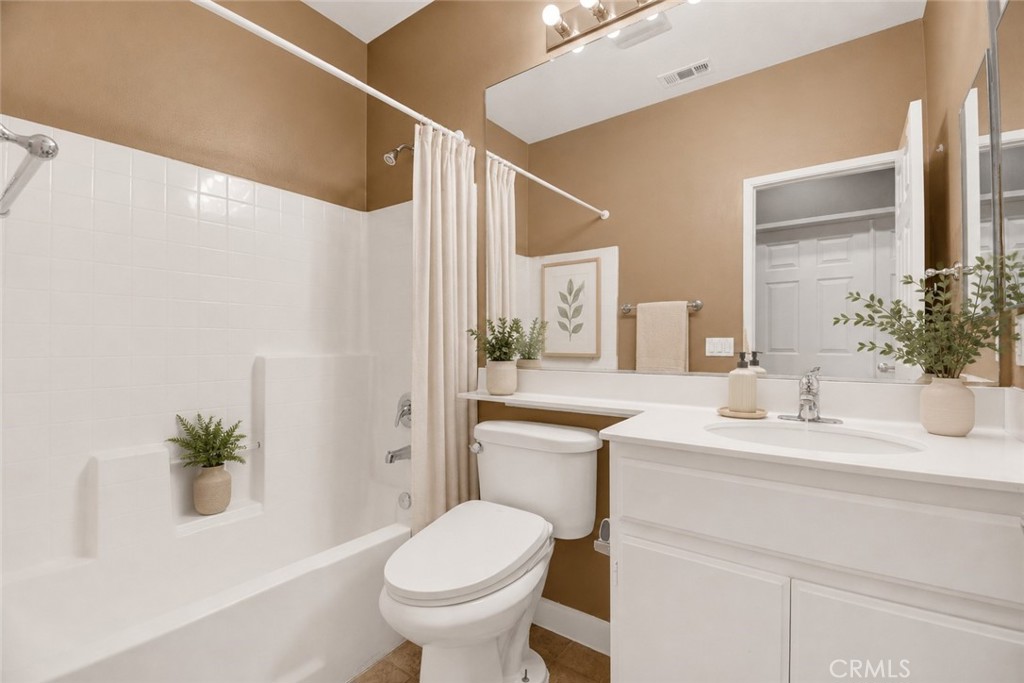 768 Moonlight Court Banning, CA 92220 - Photo 33 of 70 Virtually Staged Guest Bathroom