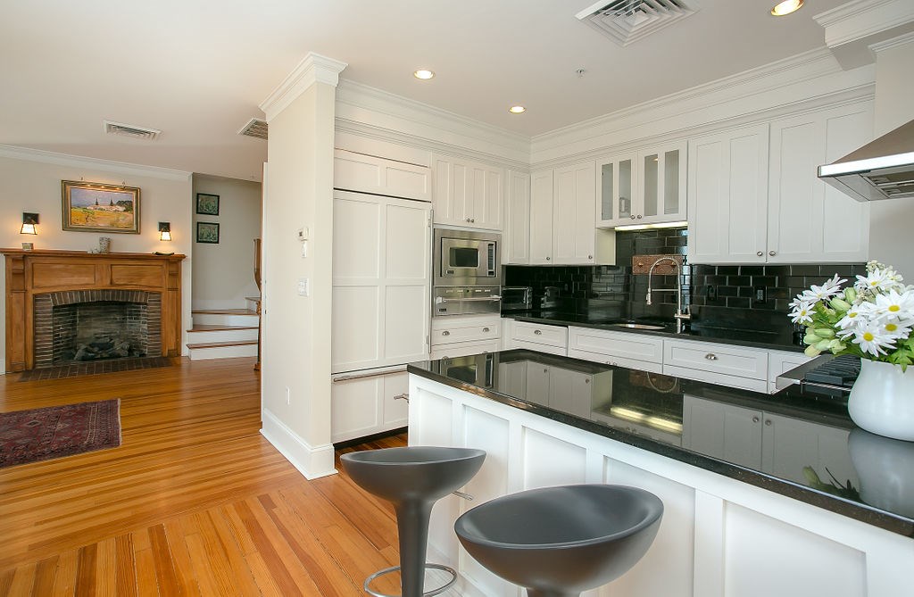 575 Tuckerman Avenue, Unit 7 Middletown, RI 02842 - Photo 14 of 50