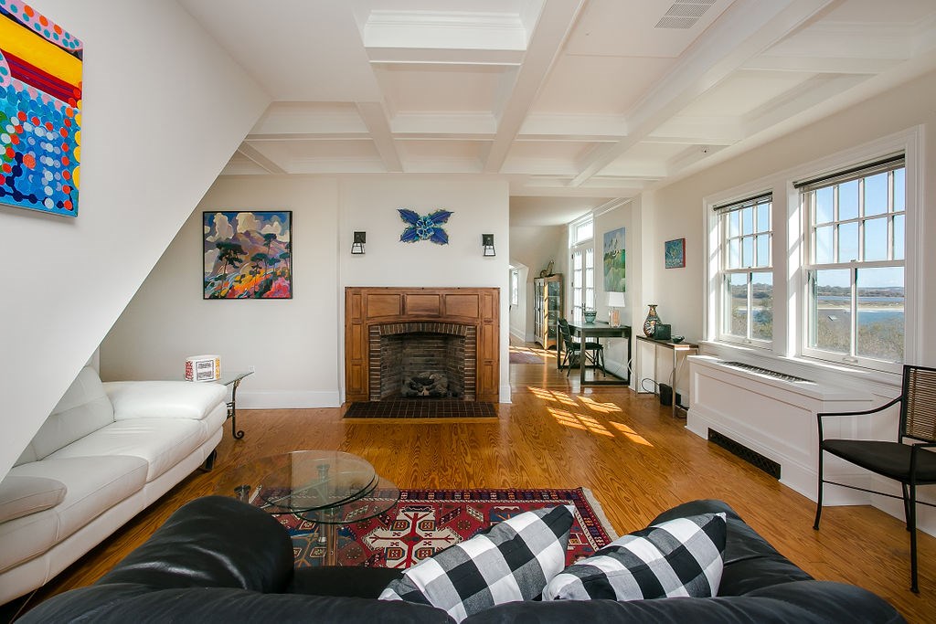 575 Tuckerman Avenue, Unit 7 Middletown, RI 02842 - Photo 27 of 50