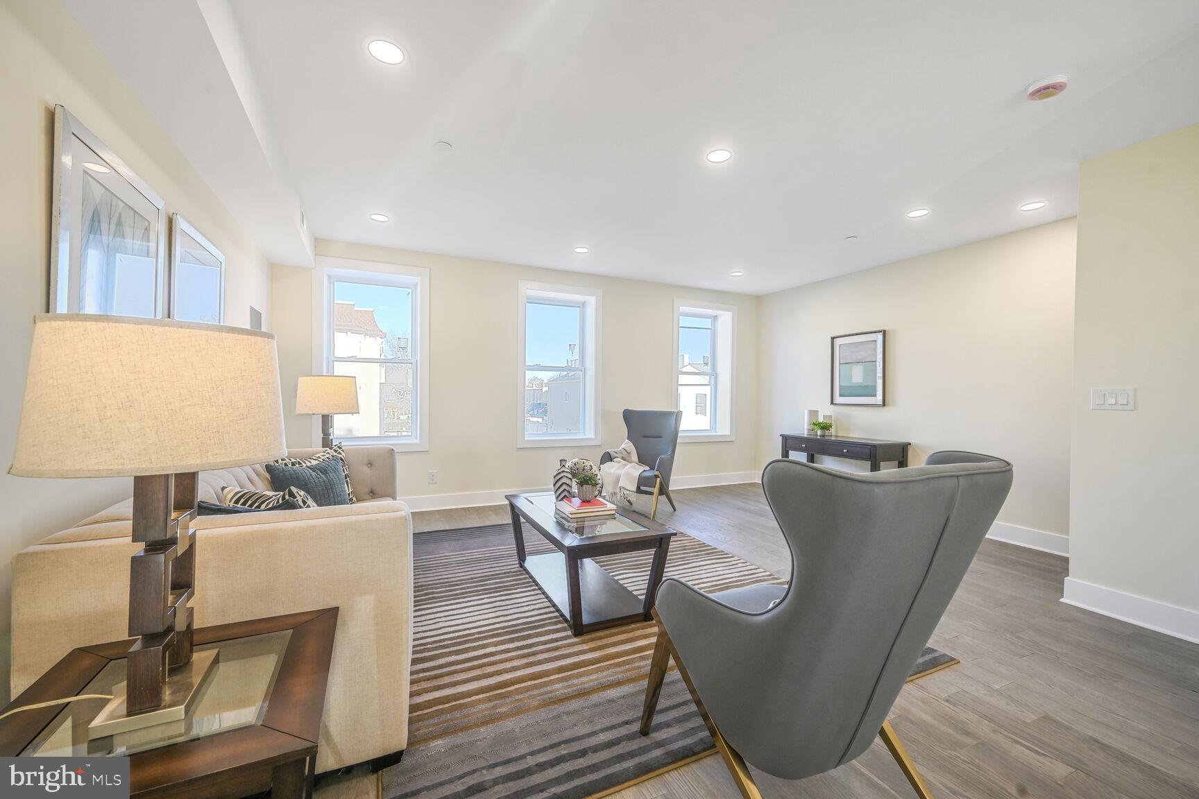 3552 Warder Street Northwest, Unit 2 Washington, DC 20010 - Photo 4 of 23