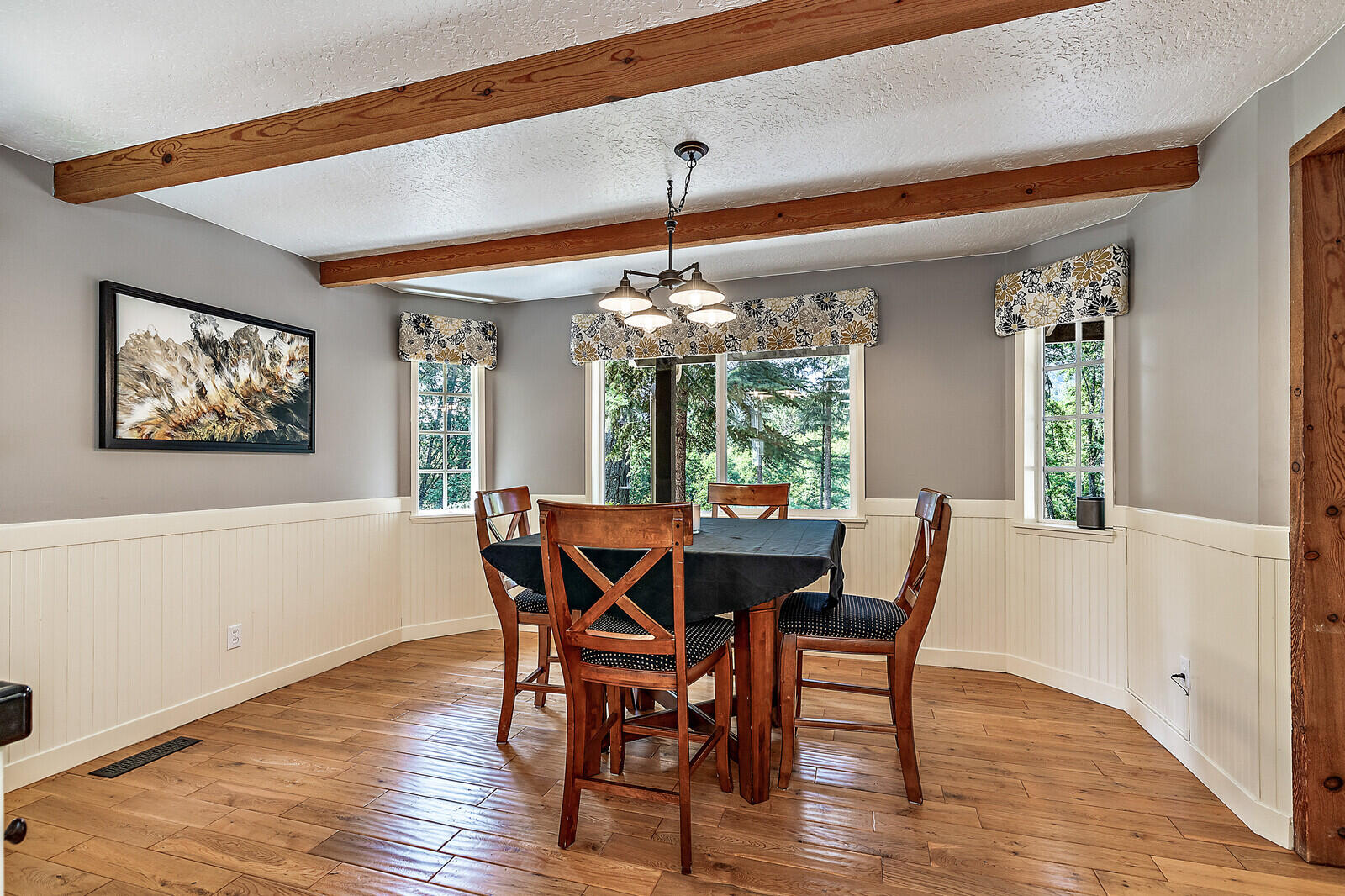8769 North Applegate Road Grants Pass, OR 97527 - Photo 19 of 54 42_NA_42_mls