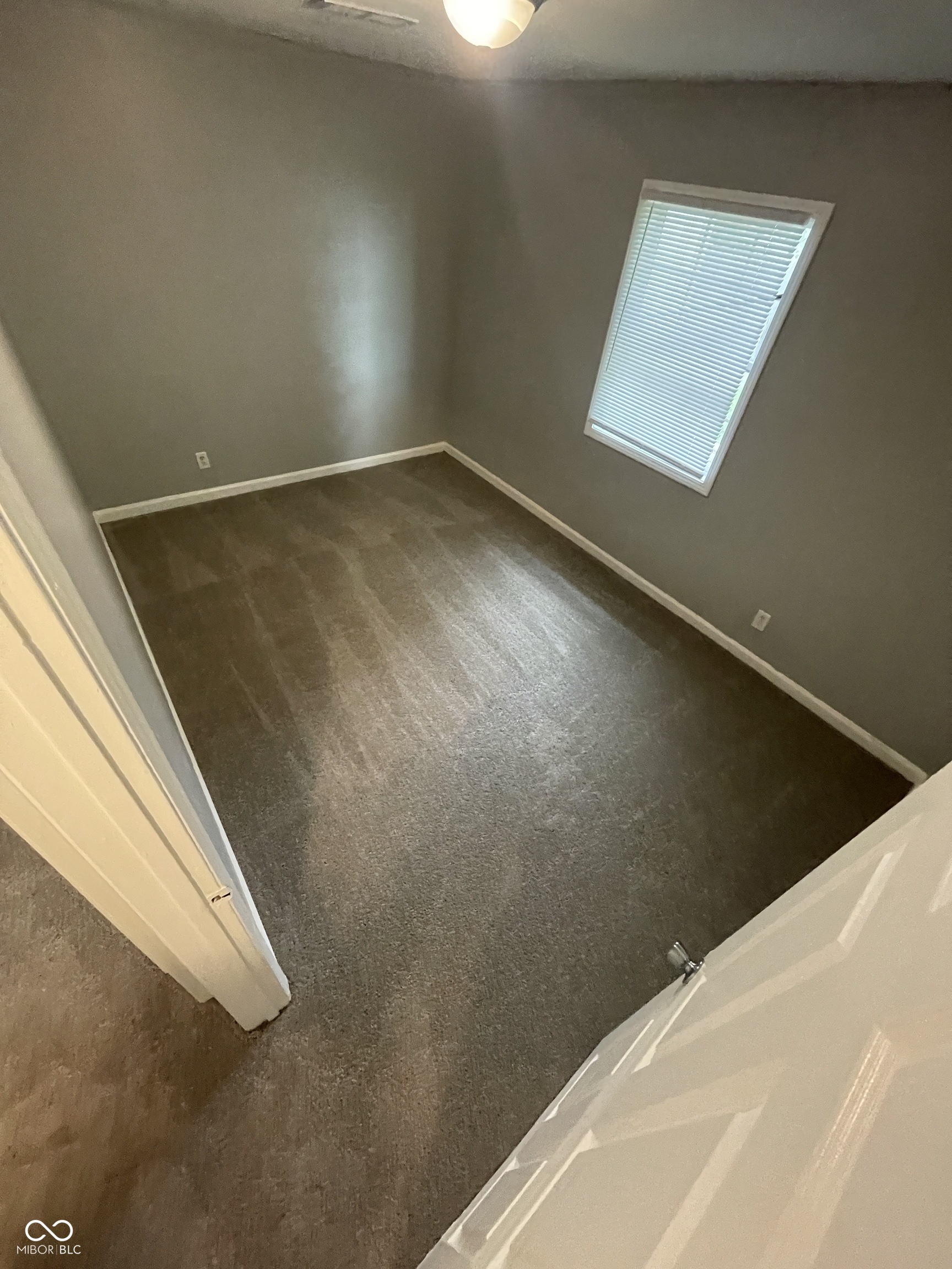 6226 East 21st Street Indianapolis, IN 46219 - Photo 8 of 12