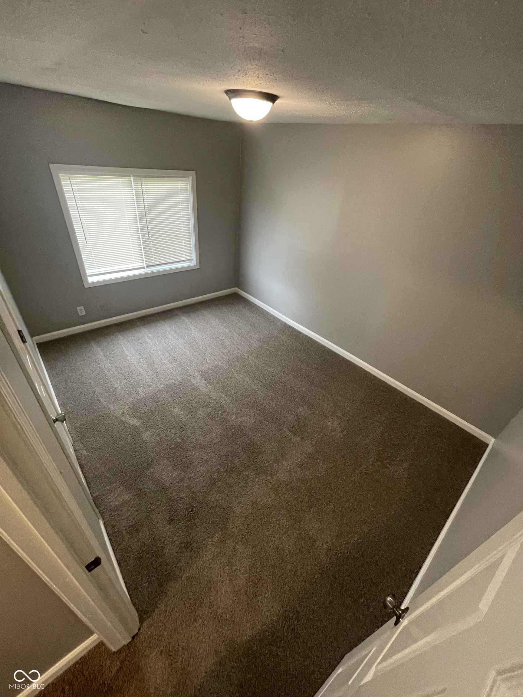 6226 East 21st Street Indianapolis, IN 46219 - Photo 10 of 12