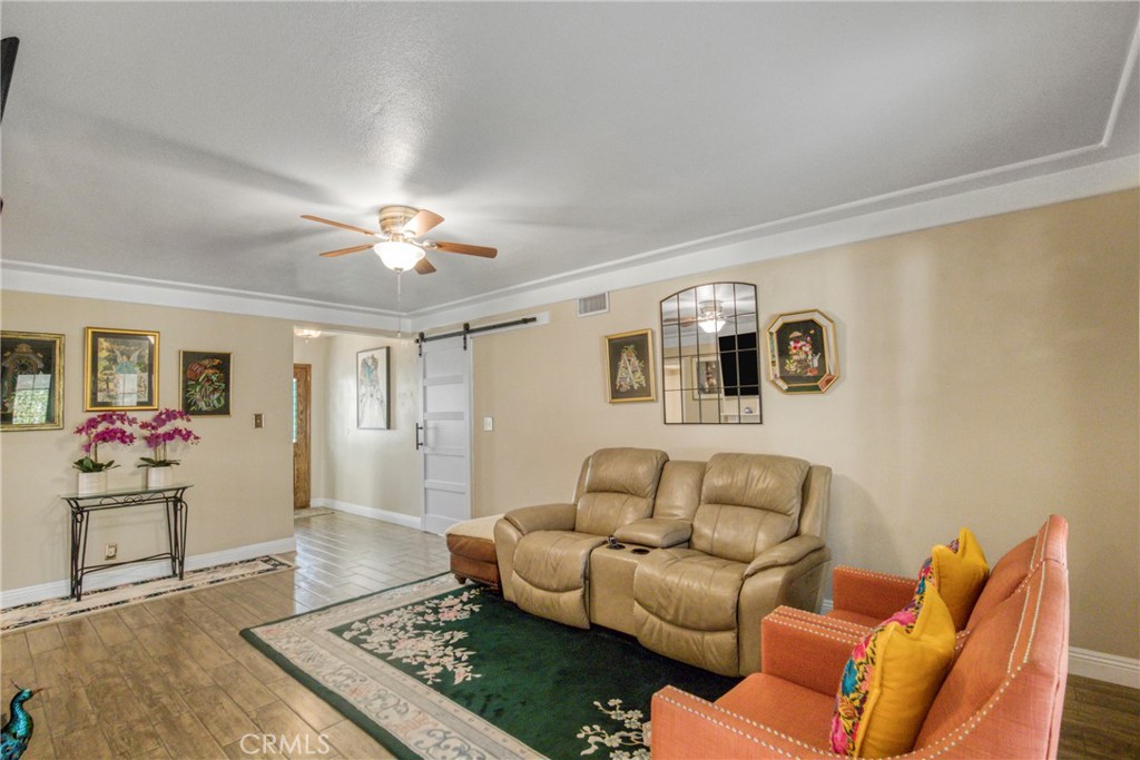 19016 Runnymede Street Reseda, CA 91335 - Photo 5 of 20