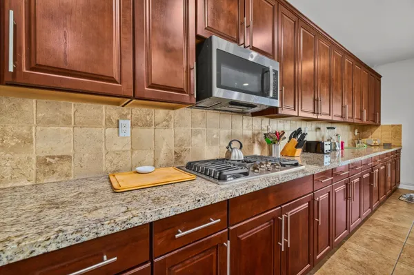 $799,900 | 48117 London Bridge Place, Indio, CA 92201