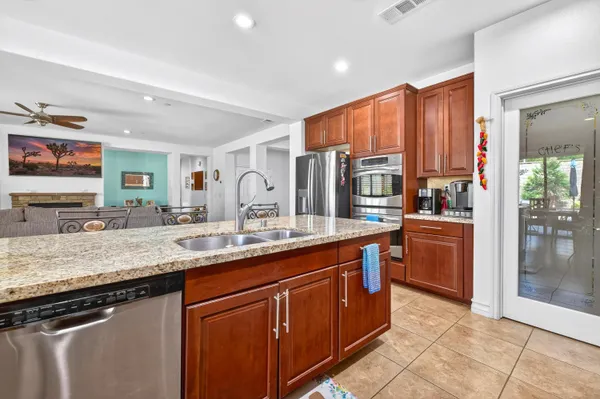 $799,900 | 48117 London Bridge Place, Indio, CA 92201