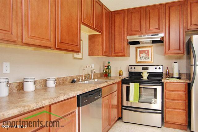 1321 East Mountain View Road, Unit 142 Phoenix, AZ 85020 - Photo 3 of 9 Loma Bonita3