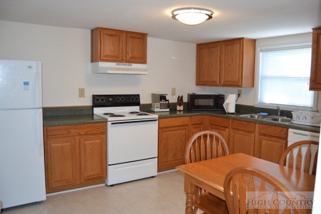 358 Carl Giles Road Boone, NC 28607 - Photo 12 of 25 Gallery Image 12