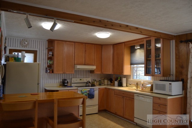358 Carl Giles Road Boone, NC 28607 - Photo 20 of 25 Gallery Image 20
