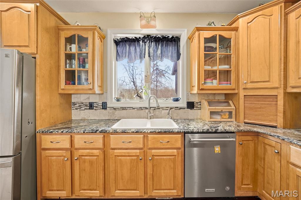 3411 Richland Heights Road Fulton, MO 65251 - Photo 16 of 86