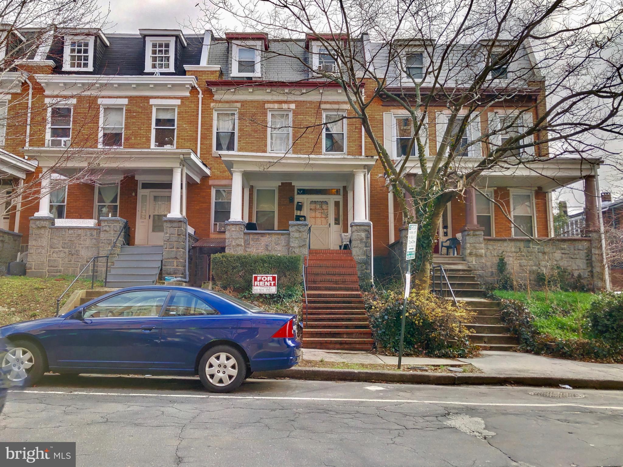3303 Guilford Avenue Baltimore, MD 21218 - Photo 1 of 20