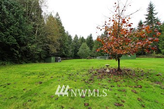 24337 Stottlemeyer Road Northeast Poulsbo, WA 98370 - Photo 4 of 24 Gallery Image 4