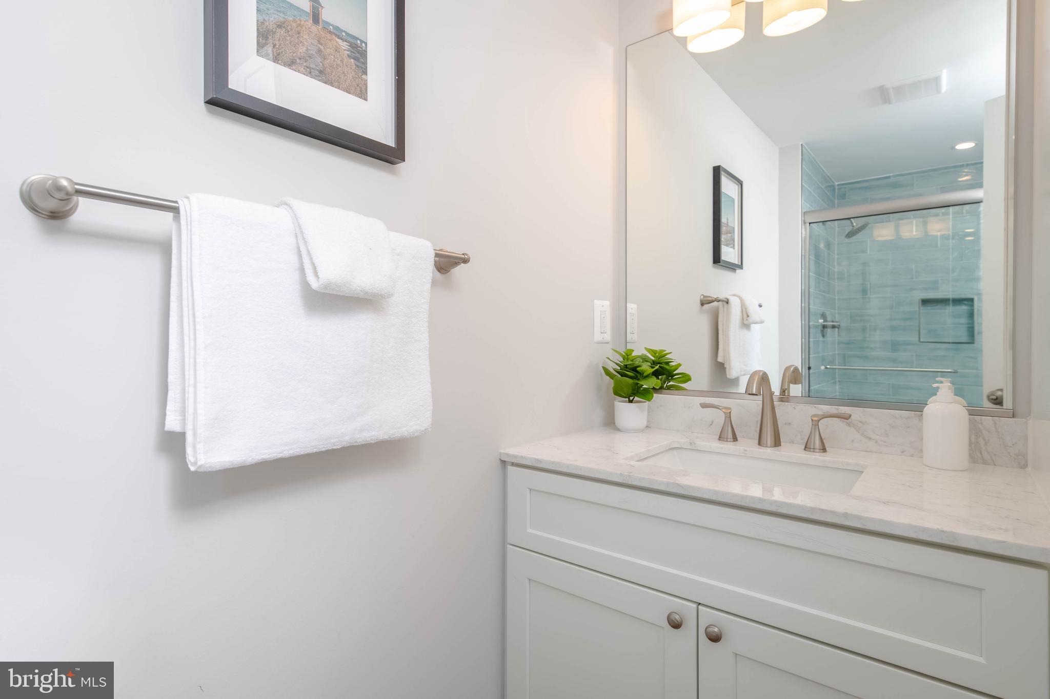 7615 Chesapeake Drive Sparrows Point, MD 21219 - Photo 19 of 38