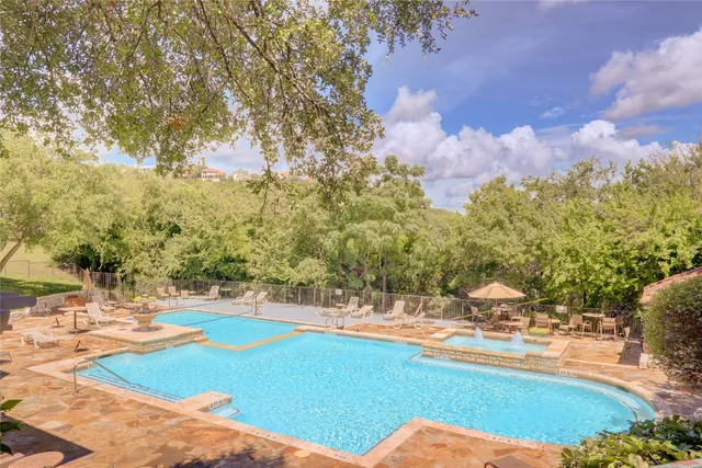 $1,700 | 6000 Shepherd Mountain Cove, Unit 904, Austin, TX 78730