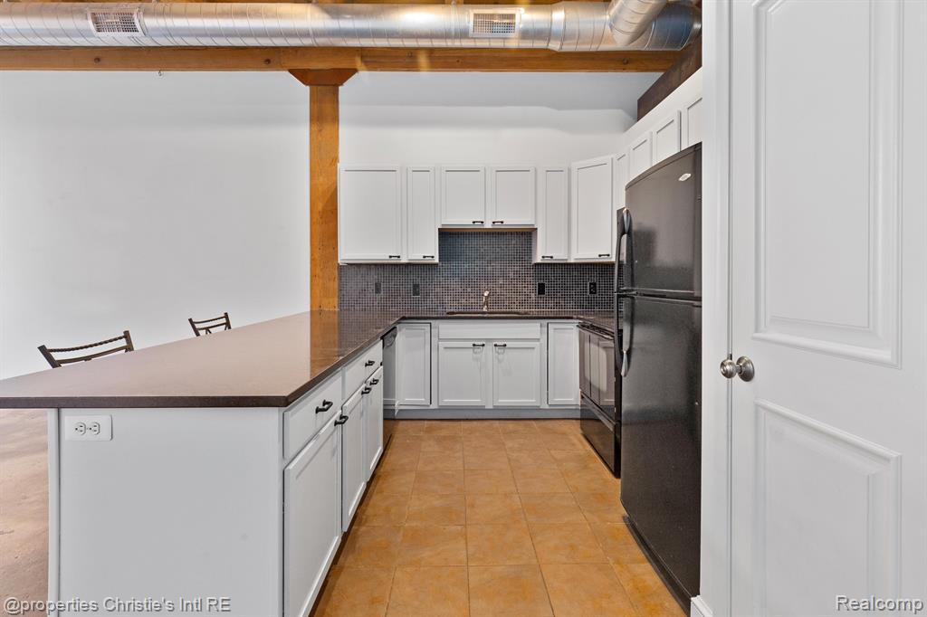 5766 Trumbull, Unit 110 Detroit, MI 48208 - Photo 7 of 22