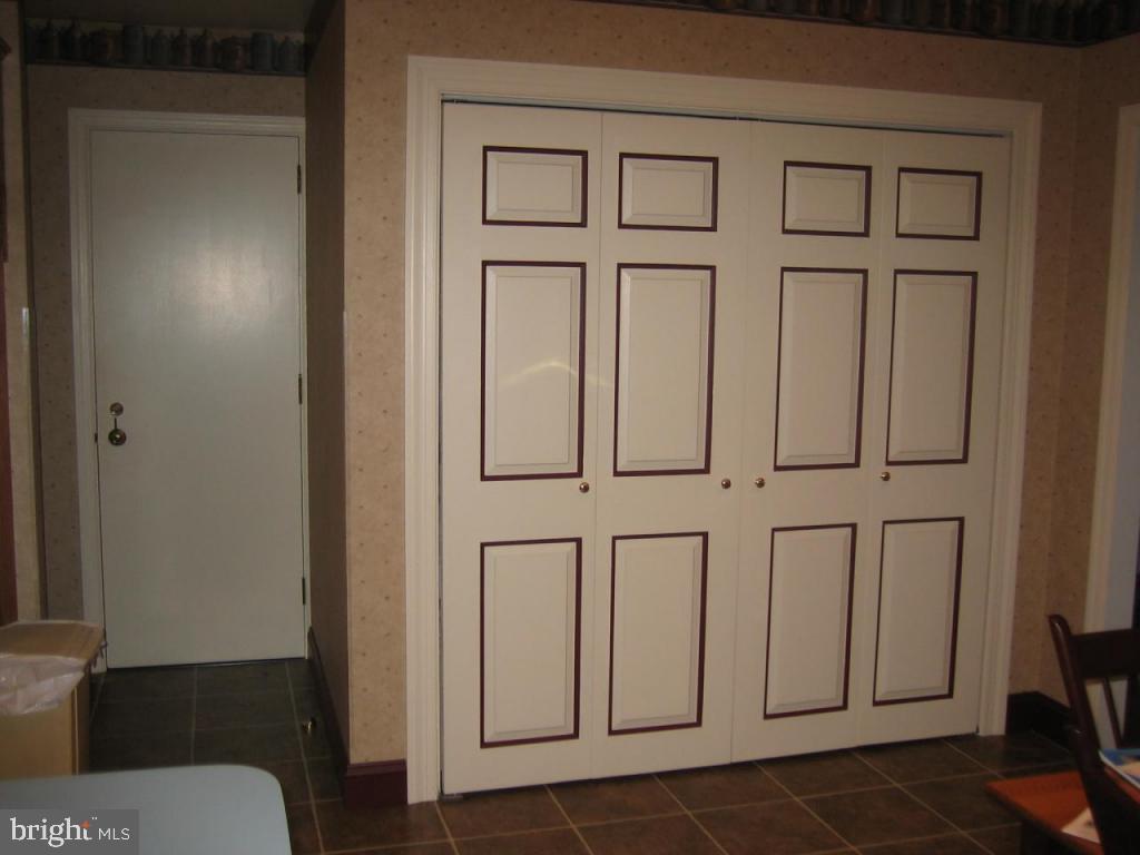882 Hornig Road Lancaster, PA 17601 - Photo 15 of 25 Gallery Image 15