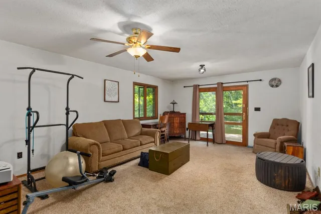 $499,000 | 5939 Oak Creek Trail, Mount Olive, IL 62069