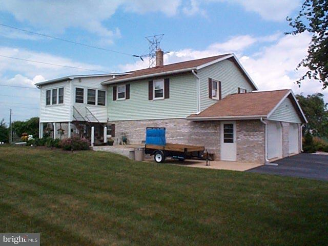 551 Mine Road Lebanon, PA 17042 - Photo 3 of 7 Gallery Image 3