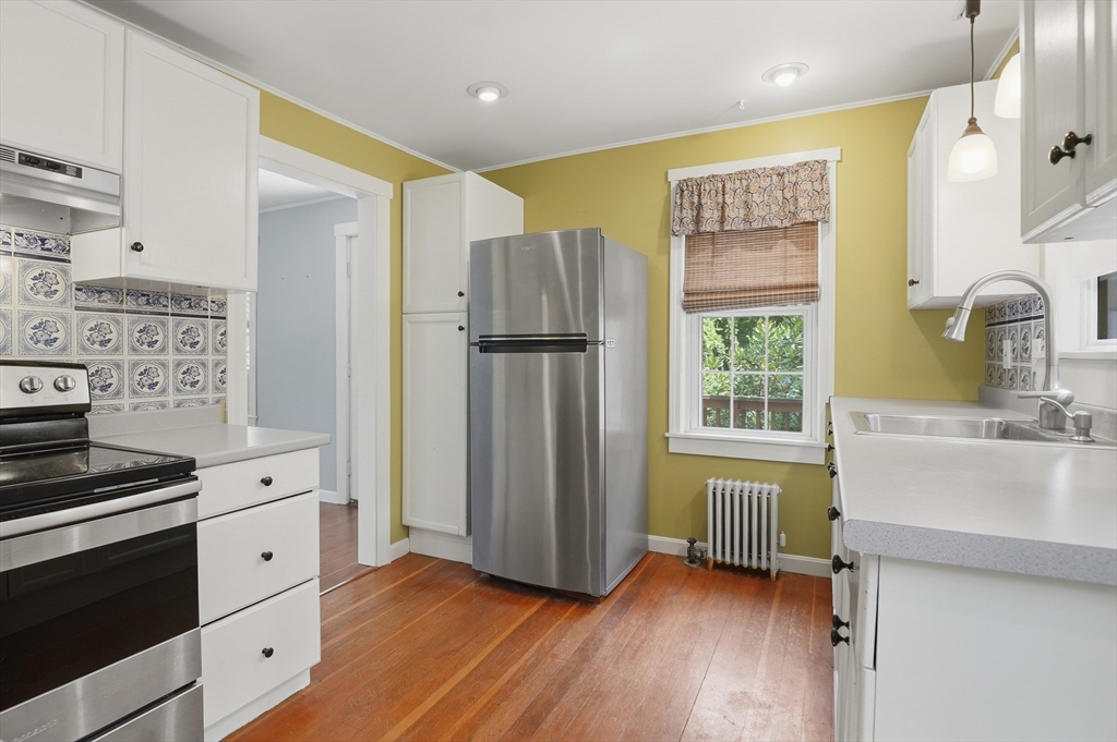 83 New Boston Road Sturbridge, MA 01566 - Photo 5 of 22 Gallery Image 5