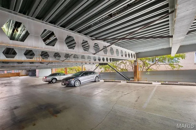 $175,000 | 1511 Locust Street, Unit 604, St. Louis, MO 63103