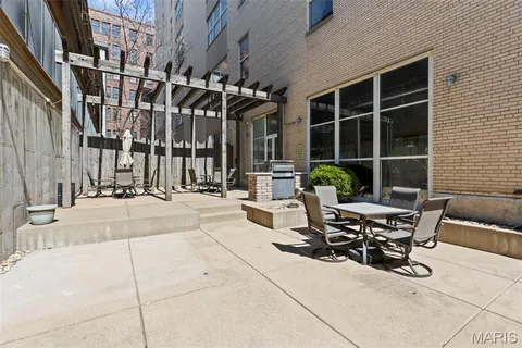 $175,000 | 1511 Locust Street, Unit 604, St. Louis, MO 63103