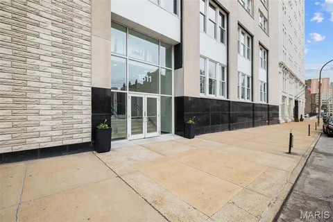 $175,000 | 1511 Locust Street, Unit 604, St. Louis, MO 63103