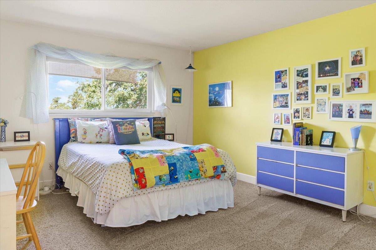 6980 Crystal Boulevard El Dorado, CA 95623 - Photo 49 of 49 a bedroom with a bed and a window