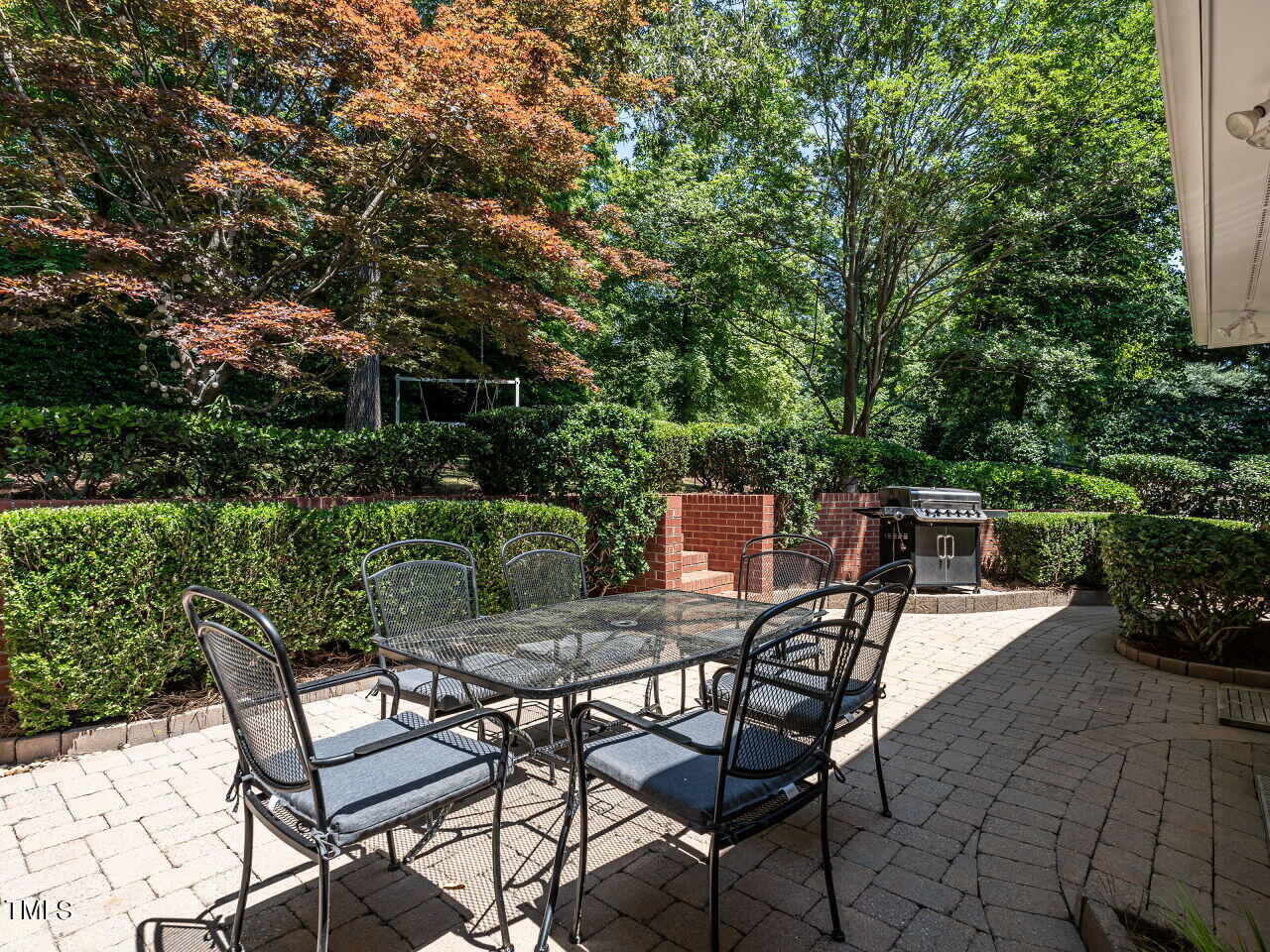 900 Davidson Street Raleigh, NC 27609 - Photo 30 of 36 034-1280x960-patio