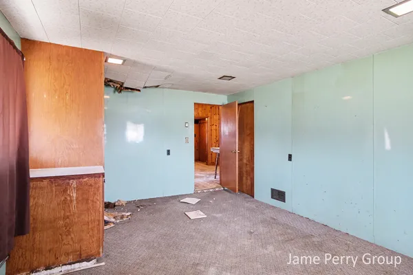 $200,000 | 80 West Holland Lake Road, Sidney, MI 48885