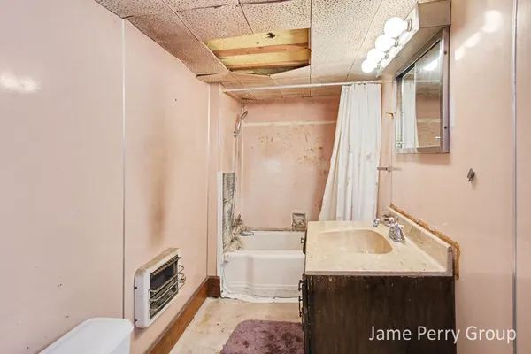 $200,000 | 80 West Holland Lake Road, Sidney, MI 48885