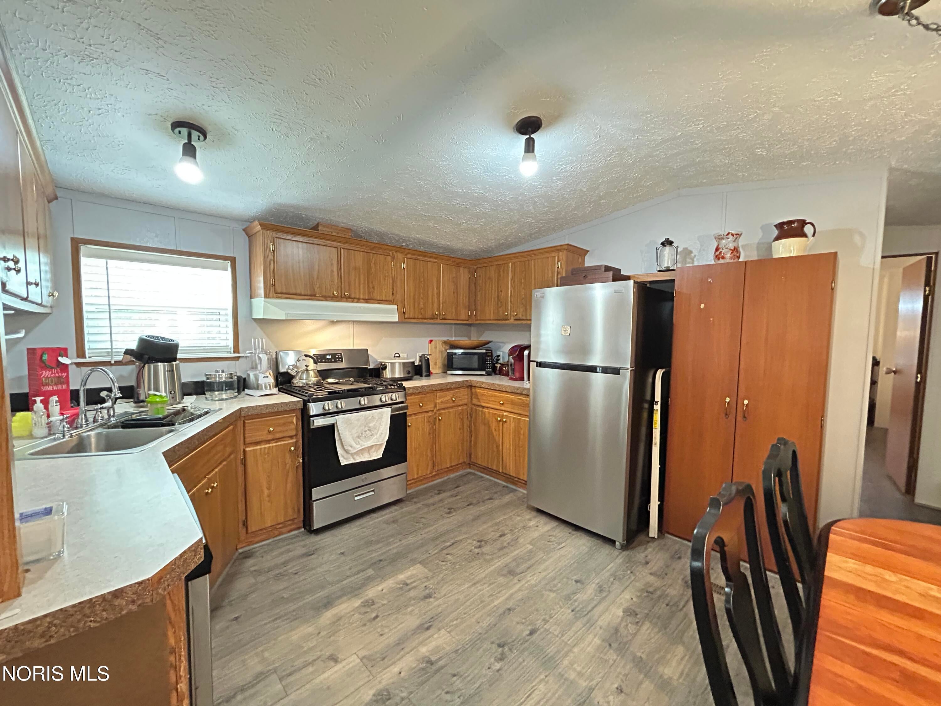 1730 Port Clinton Road, Unit 17 Fremont, OH 43420 - Photo 8 of 18 Gallery Image 8