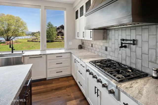 $3,799,000 | 518 South Hidden Island Lane, Coeur D'Alene, ID 83814