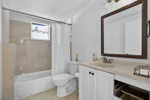 a view of a house with outdoor space