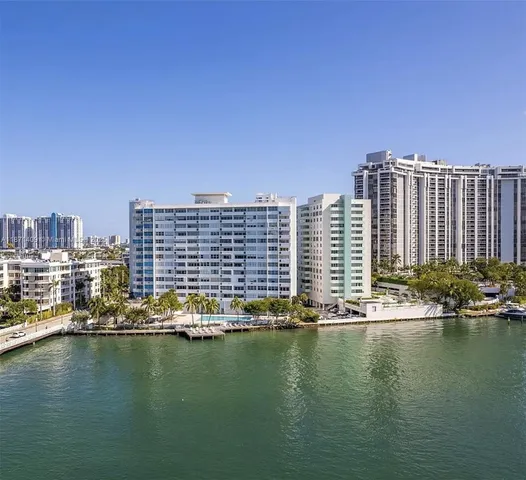 $1,550,000 | 3 Island Avenue, Unit 9I, Miami Beach, FL 33139
