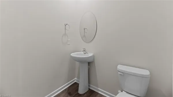 $491,175 | 300 Sefton Drive, Jamestown, NC 27282