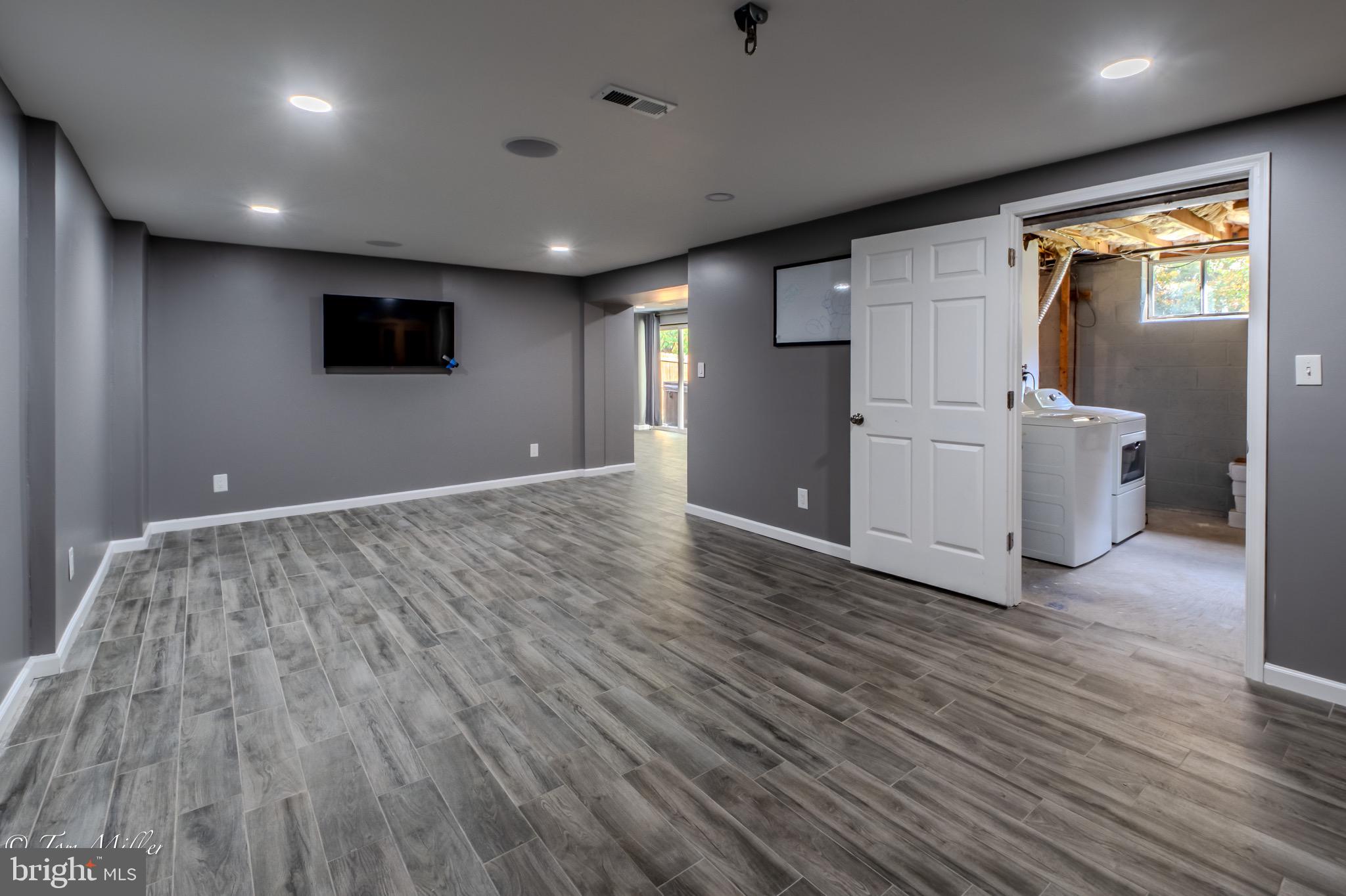 9544 Gunhill Circle Nottingham, MD 21236 - Photo 41 of 56 a view of empty room with wooden floor