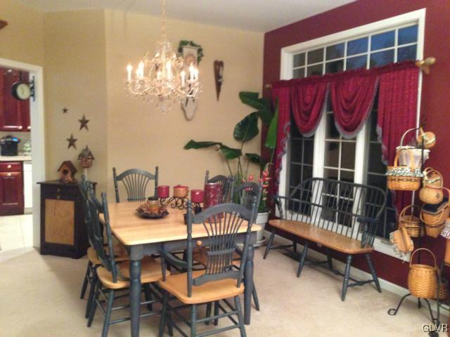 2954 Oakland Road Bethlehem, PA 18017 - Photo 11 of 27 Gallery Image 11