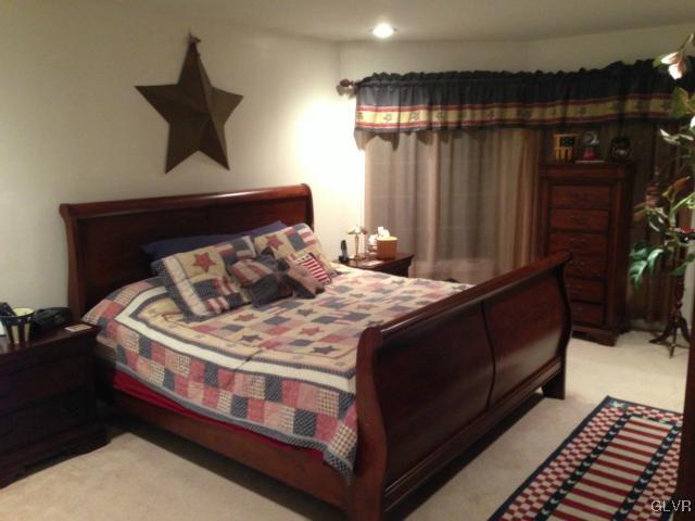 2954 Oakland Road Bethlehem, PA 18017 - Photo 13 of 27 Gallery Image 13