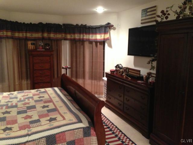 2954 Oakland Road Bethlehem, PA 18017 - Photo 14 of 27 Gallery Image 14