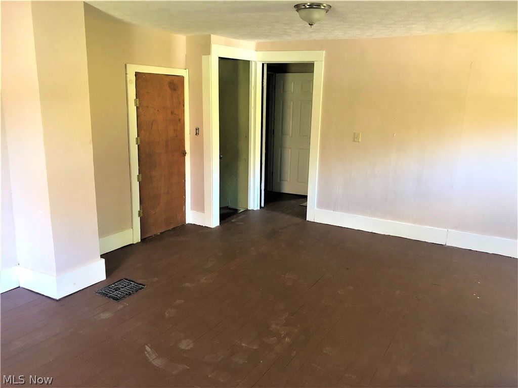 14760 Painesville Warren Road Thompson, OH 44086 - Photo 21 of 30 Gallery Image 21