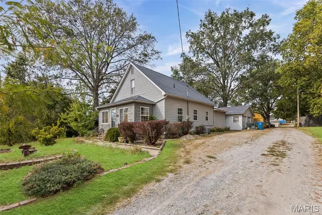 $175,000 | 204 East Kavanaugh Street, Pocahontas, IL 62275