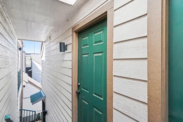 $150,000 | 2304 Balsam Drive, Unit E203, Arlington, TX 76006