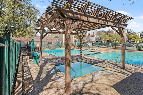 $150,000 | 2304 Balsam Drive, Unit E203, Arlington, TX 76006