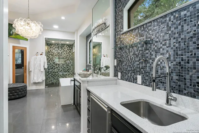 $10,000 | 66 Sendero Verde Drive, San Antonio, TX 78261